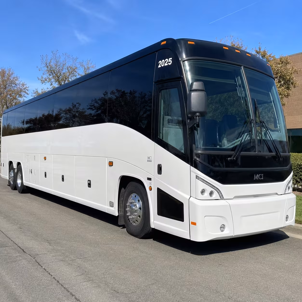 employee shuttle bus rentals for redding workplaces