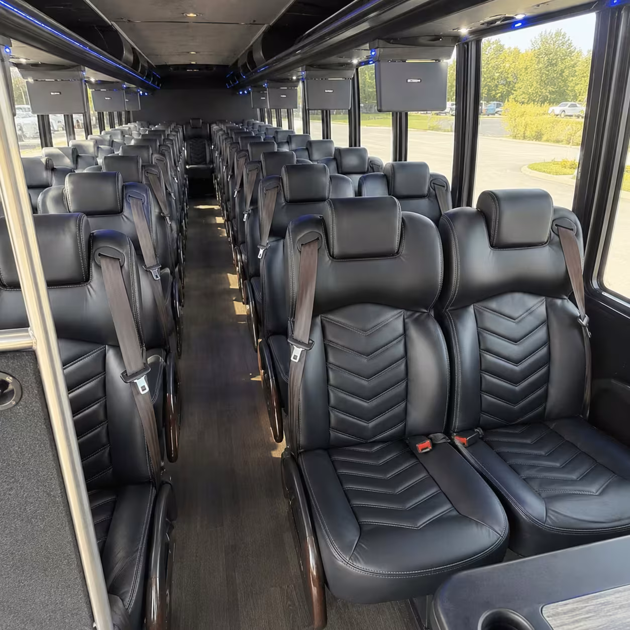 minibus rentals in redding for smaller prom groups