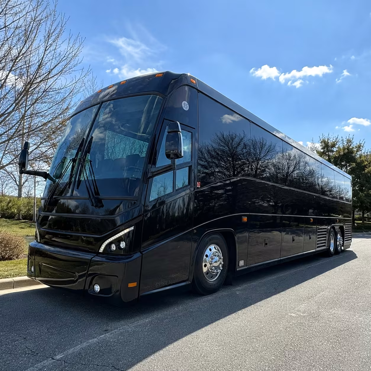 national guard and reserve charter bus rentals in redding