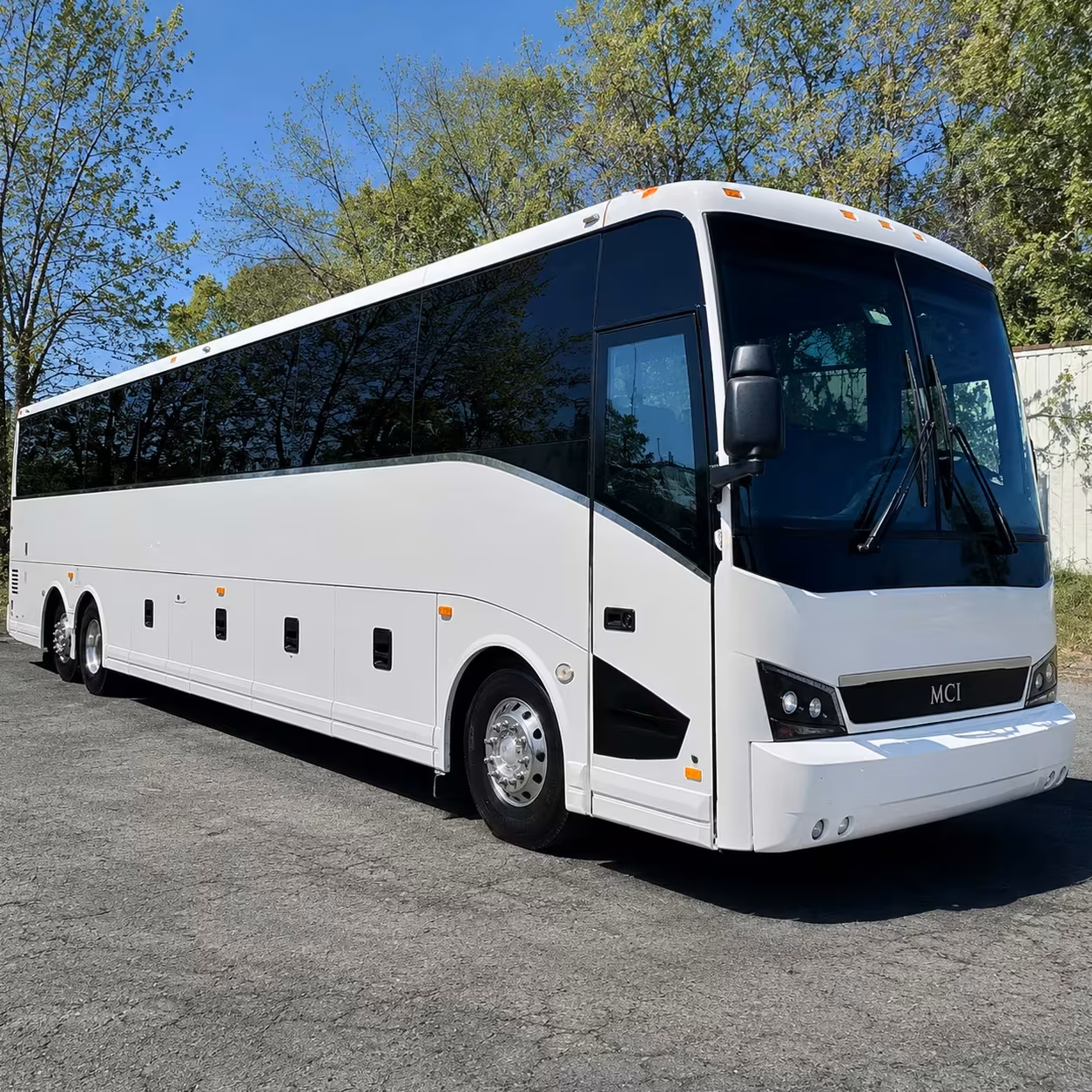 redding concert bus rentals for any group size